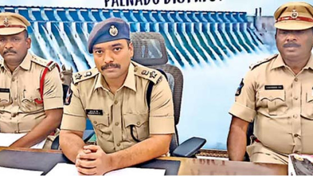 కారంపూడి దోపిడీ కేసును ఛేదించిన పోలీసులు.. ఆరుగురు అరెస్ట్