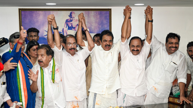 కేరళలో వామపక్ష పాలనకు తెర.. కాంగ్రెస్ కూటమి ఘన విజయం