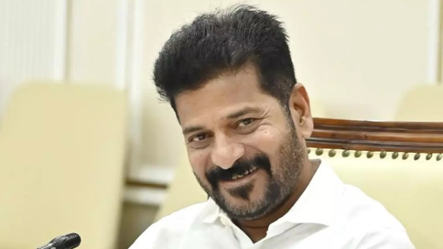 రేపు ఢిల్లీకి వెళుతున్న రేవంత్ రెడ్డి