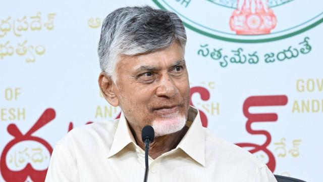 విశాఖ రైల్వే జోన్‌పై కేంద్రం గెజిట్.. చిరకాల స్వప్నం నెరవేరిందన్న సీఎం చంద్రబాబు