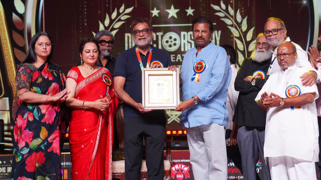 ఆర్. బాల్కీకి దాసరి జాతీయ అవార్డు ప్ర‌దానం