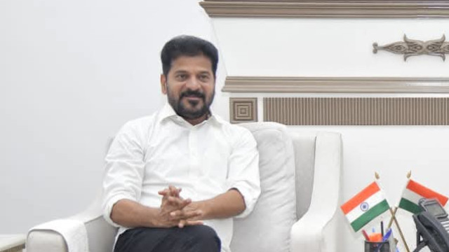 నా కాన్వాయ్ కోసం ప్రజలను ఇబ్బందిపెట్టకండి: డీజీపీకి సీఎం రేవంత్ రెడ్డి కీలక ఆదేశాలు