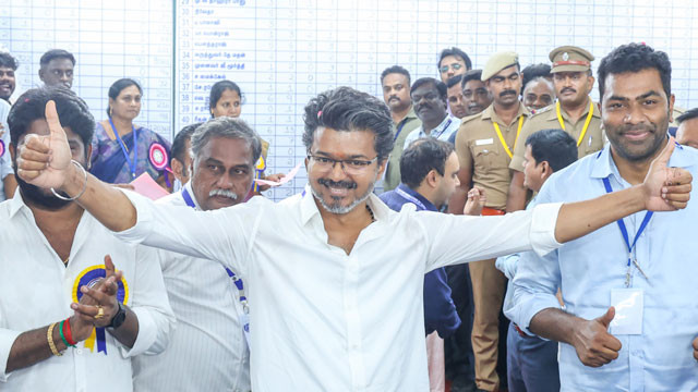 విజయ్ గెలుపు ఓకే... హామీల అమలే అసలు సమస్య!