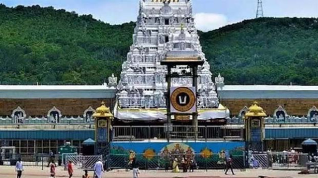 టీటీడీ పాలకమండలి కీలక నిర్ణయాలు.. ఖమ్మంలో శ్రీవారి ఆలయానికి గ్రీన్ సిగ్నల్