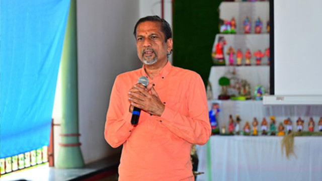 తమిళనాడులో రాష్ట్రపతి పాలన విధించి.. మళ్లీ ఎన్నికలు నిర్వహించాలి: శ్రీధర్ వెంబు