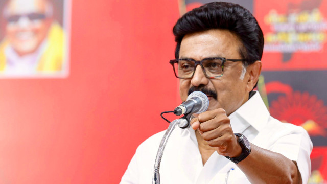 ప్రభుత్వ ఏర్పాటులో జాప్యం వద్దు... రాజ్యాంగబద్ధంగా నడుచుకోండి: గవర్నర్‌కు స్టాలిన్ సూచన