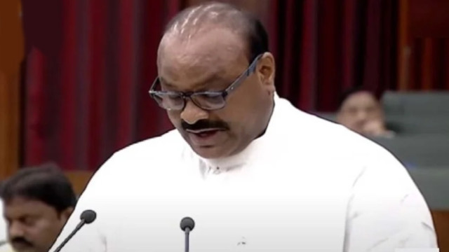 ఈ-ఫైళ్ల పరిష్కారంలో అచ్చెన్నాయుడు నెంబర్ వన్
