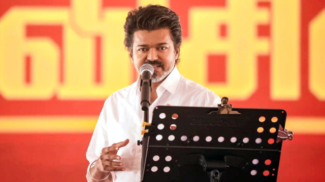 మనం విజయానికి చాలా దగ్గర్లోనే ఉన్నాం.. 12వ తరగతి విద్యార్థులకు విజయ్ సందేశం