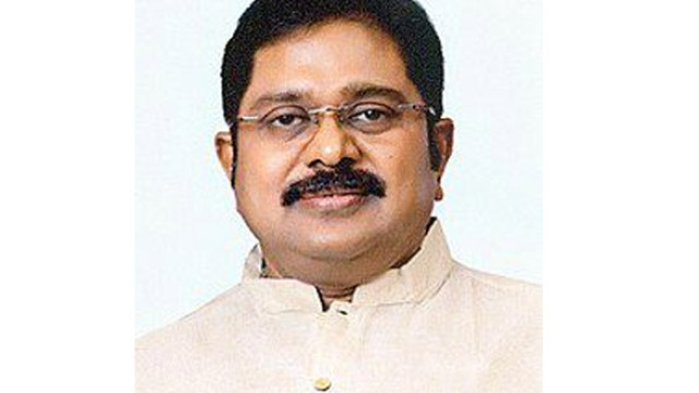 తమిళనాడులో ‘హార్స్ ట్రేడింగ్’ కలకలం.. కనిపించకుండా పోయిన ఏఎంఎంకే ఎమ్మెల్యే