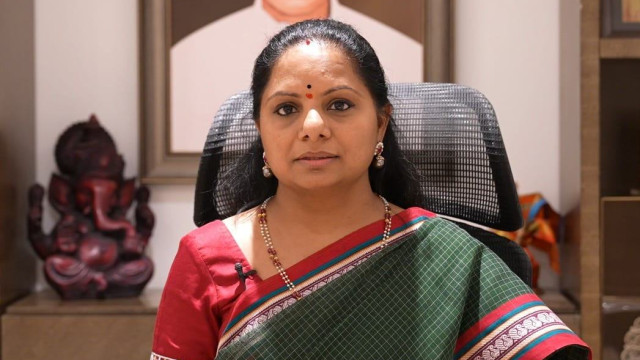 తెలంగాణలో పర్యటన.. ప్రధాని మోదీకి కవిత బహిరంగ లేఖ