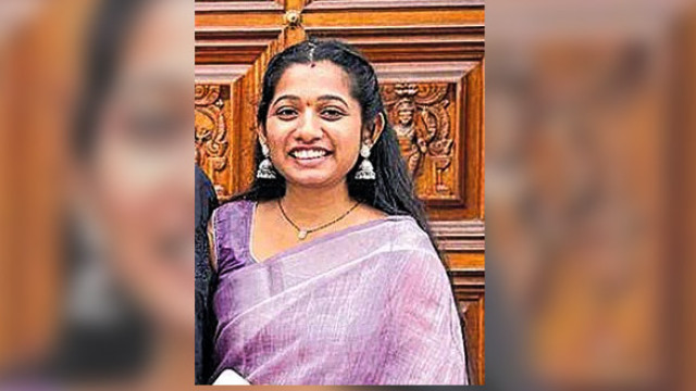 లండన్‌ రాయల్ ఆల్బర్ట్ వార్డు కౌన్సిలర్‌గా భూపాలపల్లి యువతి పూజిత