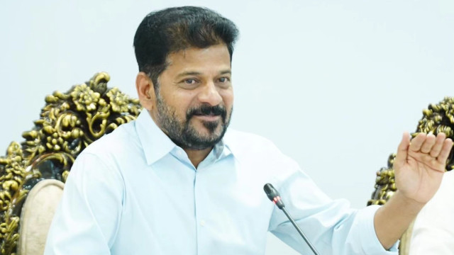మోదీ పెద్ద మనసు కలవారని వాళ్లు చెబుతుంటారు... ఆ పెద్ద మనసుతో సహకరించండి: మోదీకి రేవంత్ విజ్ఞప్తి