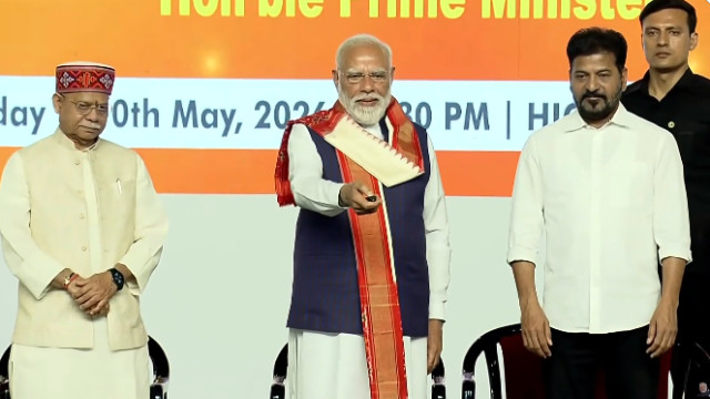తెలంగాణలో రూ. 9,400 కోట్ల అభివృద్ధి పనులకు శ్రీకారం చుట్టిన ప్రధాని మోదీ