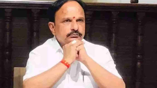 కర్ణాటక మంత్రి డి. సుధాకర్ కన్నుమూత