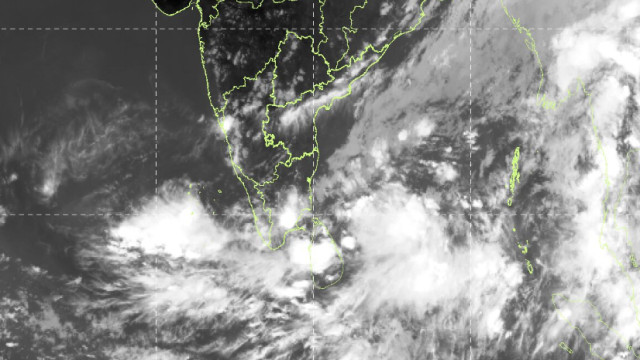 రాగల 48 గంటల్లో బంగాళాఖాతంలో అల్పపీడనం