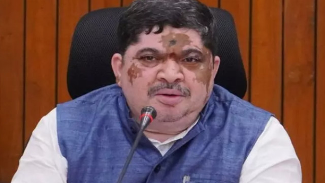 ఏపీకి అడిగినన్ని నిధులు ఇస్తున్నారు.. తెలంగాణకు ఏం ఇచ్చారు?: పొన్నం ప్రభాకర్