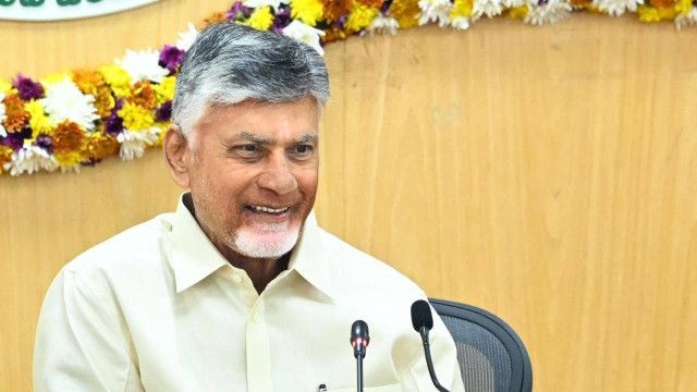 'టెక్నాలజీ డే' నాడు సీఎం చంద్రబాబు కీలక ప్రకటన.. యువతకు బంపరాఫర్!