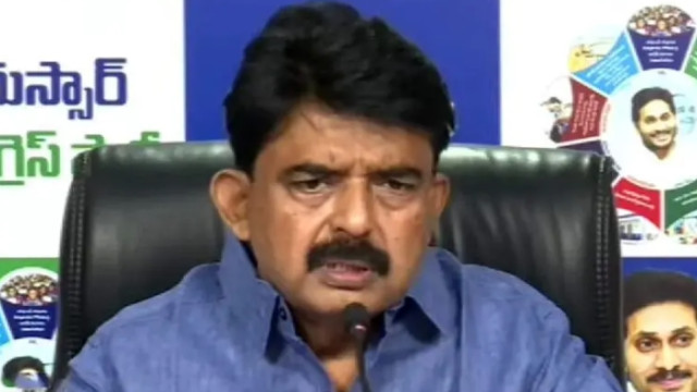 చంద్రబాబు ఇంటి పక్కన ఎవరూ నివసించకూడదని ఇలా చేస్తున్నారా?: పేర్ని నాని