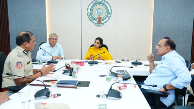 అగ్నిమాపక శాఖ ప్రక్షాళనకు ఏపీ హోంమంత్రి ఆదేశాలు.. 1275 పోస్టుల భర్తీకి గ్రీన్ సిగ్నల్