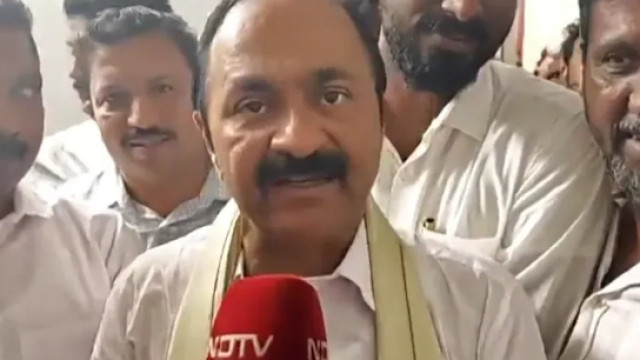 కేరళ కొత్త సీఎం సతీశన్ గురించి కొన్ని విషయాలు తెలుసుకుందాం!