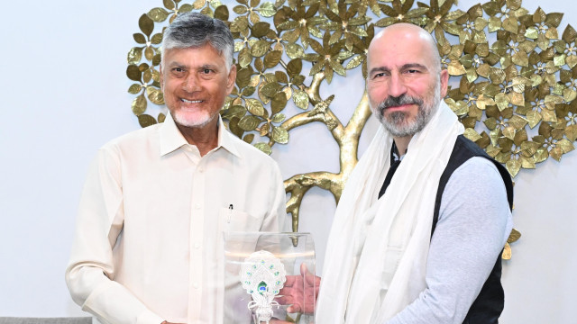 ఏపీలో విస్తరణకు ఉబెర్ రెడీ... చంద్రబాబు, లోకేష్‌తో సంస్థ సీఈవో భేటీ
