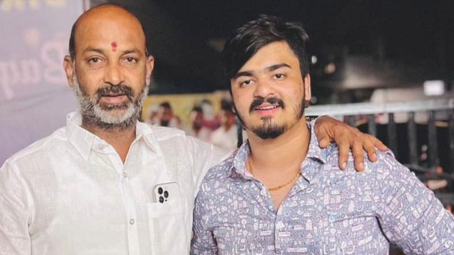 నా కుమారుడ్ని పోలీసులకు అప్పగించాను: బండి సంజయ్ సంచలన ప్రకటన