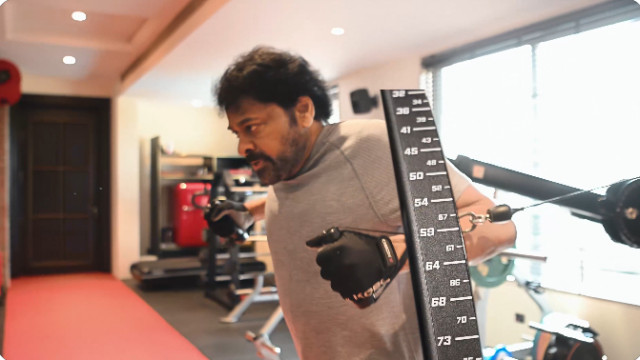 మెగా158 కోసం చిరంజీవి హార్డ్ వర్క్... వర్కౌట్స్ వీడియో చూస్తే వావ్ అనాల్సిందే!