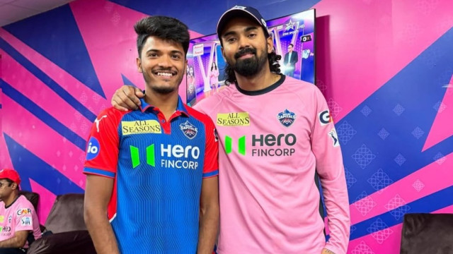 రాజస్థాన్ రాయల్స్ పై టాస్ గెలిచిన ఢిల్లీ... ఐపీఎల్ అరంగేట్రం చేస్తున్న శ్రీకాకుళం కుర్రాడు