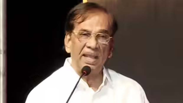 నదిలో దూకి ఆత్మహత్య చేసుకున్న తమిళ సినీ నిర్మాత