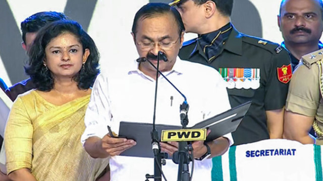 కేరళలో యూడీఎఫ్ ప్రభుత్వం.. సీఎంగా సతీశన్ ప్రమాణ స్వీకారం