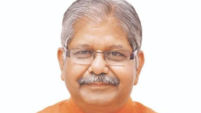 మార్నింగ్ వాక్ చేస్తున్న బీజేపీ ఎమ్మెల్యే ఫోన్ లాక్కెళ్లారు!