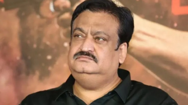చిత్ర పరిశ్రమలో అనూహ్య పరిణామం.. ఫిలిం ఛాంబర్ పదవికి సునీల్ నారంగ్ రాజీనామా