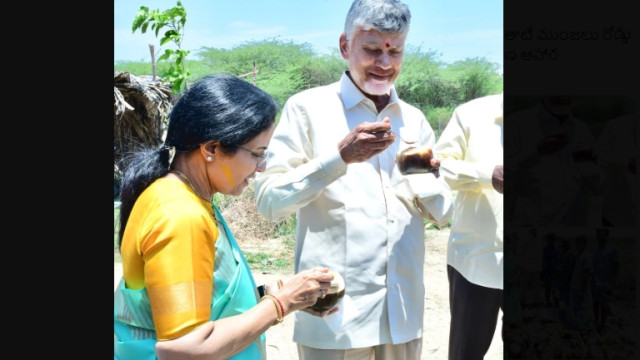 రోడ్డు పక్కన తాటి ముంజలను ఆస్వాదించిన చంద్రబాబు, భువనేశ్వరి.. ఫొటోలు ఇవిగో!