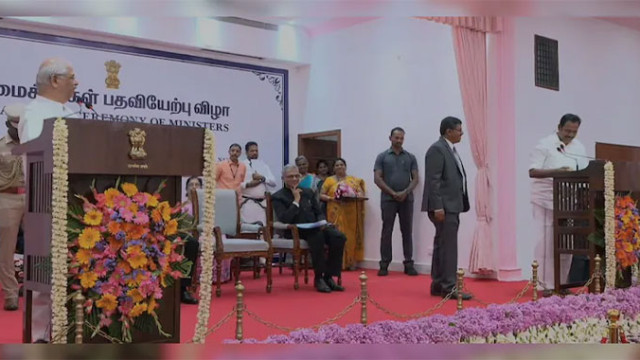 తమిళనాడులో 59 ఏళ్ల తర్వాత కాంగ్రెస్‌కు మంత్రి పదవి.. ప్రమాణ స్వీకారంలో ఆసక్తికర ఘటన