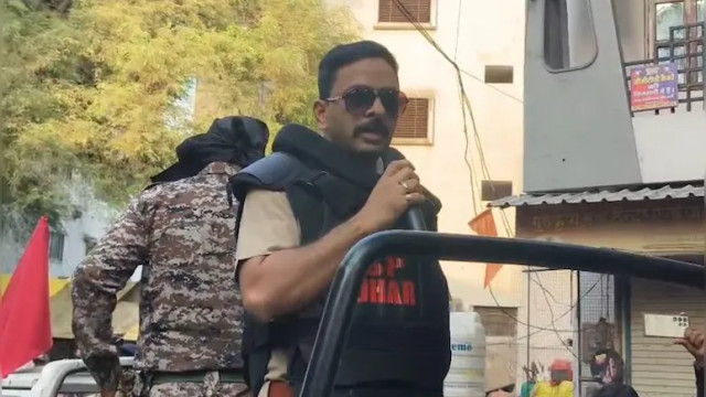‘దమ్ముంటే చట్టాన్ని చేతుల్లోకి తీసుకోండి’.. భోజ్‌శాలలో ఎస్పీ వార్నింగ్‌ వైరల్‌