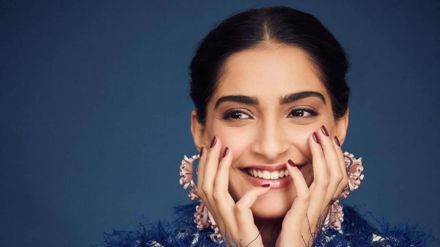 లండన్‌లో సోనమ్ కపూర్‌కు చిక్కులు.. ఇల్లు ఖాళీ చేయాలంటూ స్థానికుల డిమాండ్!