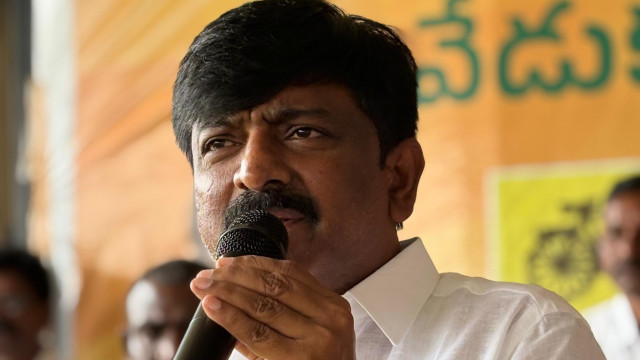 ఈ బీటెక్ రవిని కొనడం నీ వల్ల కాదు, నీ అన్న జగన్ వల్ల కాదు: అవినాశ్ రెడ్డి ఆరోపణలకు బీటెక్ రవి కౌంటర్