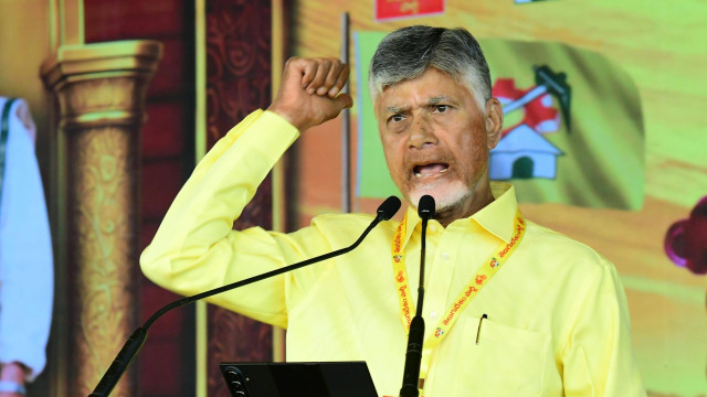 లోకేష్ ప్రతిపాదనను ఆమోదిస్తున్నాం: 'మహానాడు'లో చంద్రబాబు