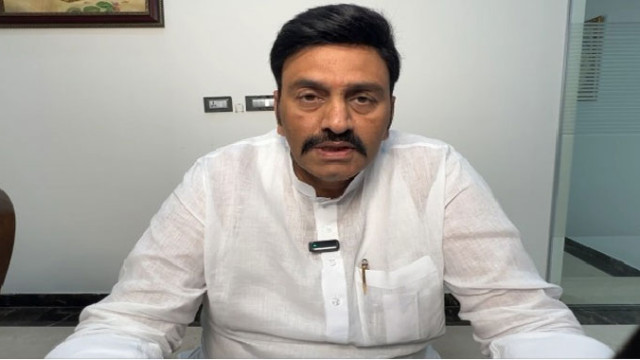ప్రార్థనా మందిరాల మైకులపై రఘురామ సీరియస్.. ప్రజలకు కీలక సూచన