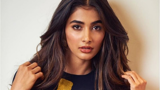 సెల్ఫీ వివాదంపై క్లారిటీ ఇచ్చిన పూజా హెగ్డే