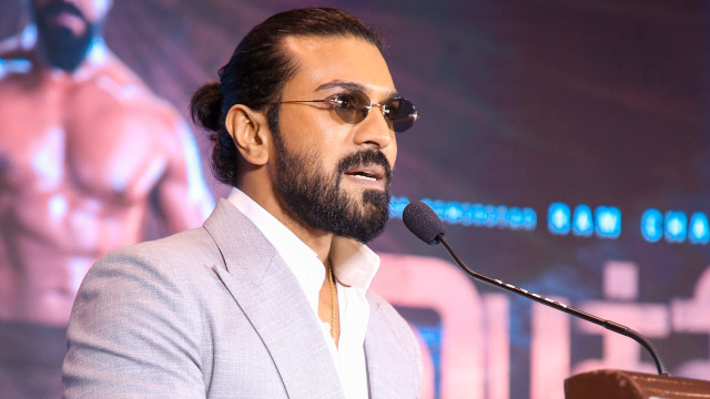 విజయ్ గారి పట్ల గర్విస్తున్నాను: చెన్నైలో రామ్ చరణ్