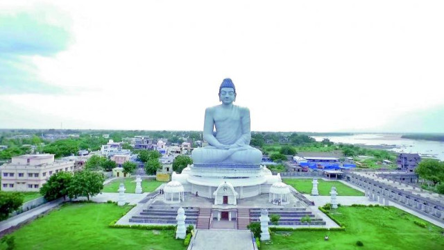 అమరావతిలో 114 సంస్థలకు భూముల కేటాయింపు
