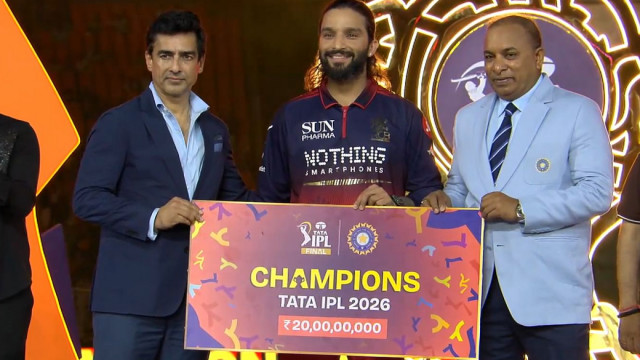 ఐపీఎల్ విజేత ఆర్సీబీకి ఎన్ని కోట్ల ప్రైజ్ మనీ ఇచ్చారో తెలుసా?
