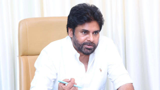 పవన్ కల్యాణ్ హైదరాబాద్ సభకు బ్రేక్.. అనుమతి నిరాకరించిన పోలీసులు