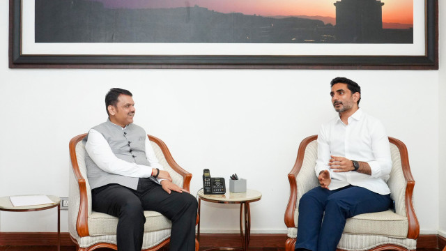 మహారాష్ట్ర ముఖ్యమంత్రి ఫడ్నవీస్‌తో ఏపీ మంత్రి నారా లోకేష్ భేటీ