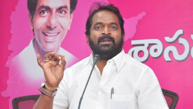 రేవంత్ పర్యటన విహారయాత్ర లాంటిది: శ్రీనివాస్ గౌడ్