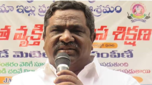 ఎన్‌ఐఏ కేసులో గాదె ఇన్నయ్యకు మధ్యంతర బెయిల్