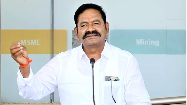 తమిళనాడులో వైసీపీ మాజీ ఎమ్మెల్యే అరెస్ట్.. హైదరాబాద్ కు తరలింపు