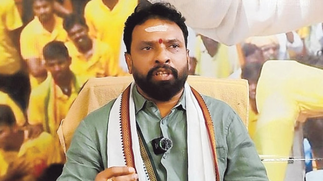 వైసీపీని గండ్ర గొడ్డలి పార్టీగా మార్చారు: జగన్ పై మంత్రి వాసంశెట్టి ఫైర్