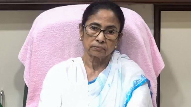 మమతా బెనర్జీకి బిగ్ షాక్: ఎన్‌డీయే కూటమికి 20 మంది టీఎంసీ ఎంపీల మద్దతు!